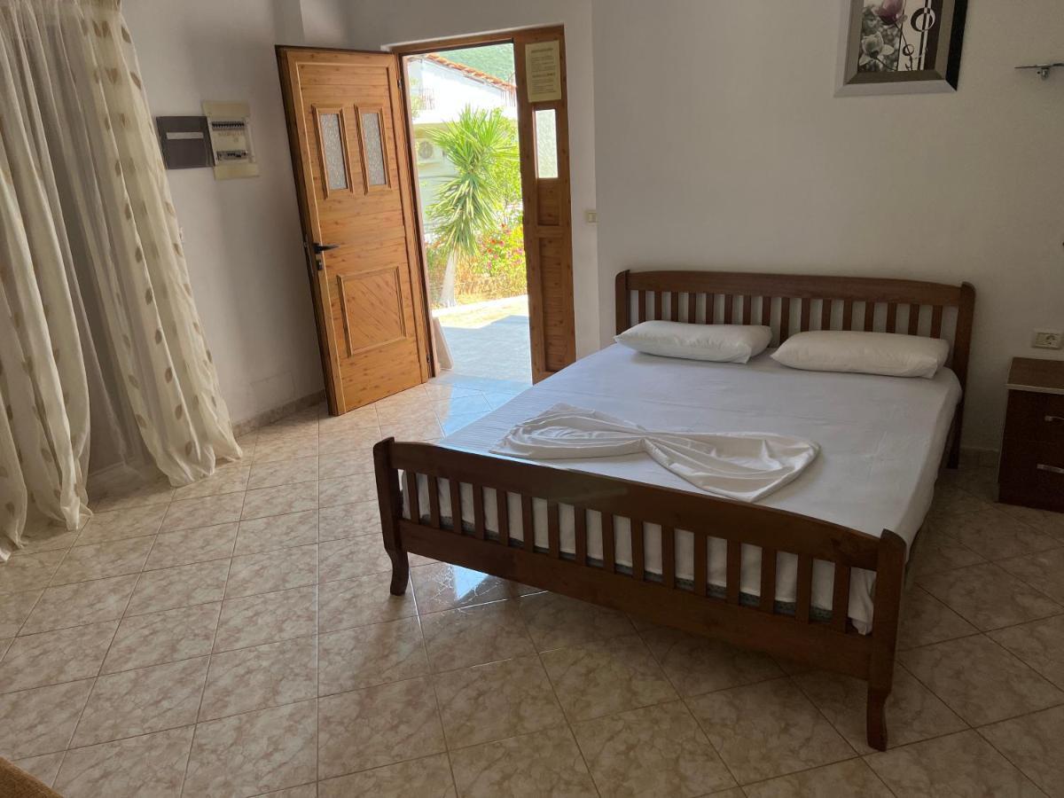 Vila Ab Ksamil Exterior photo
